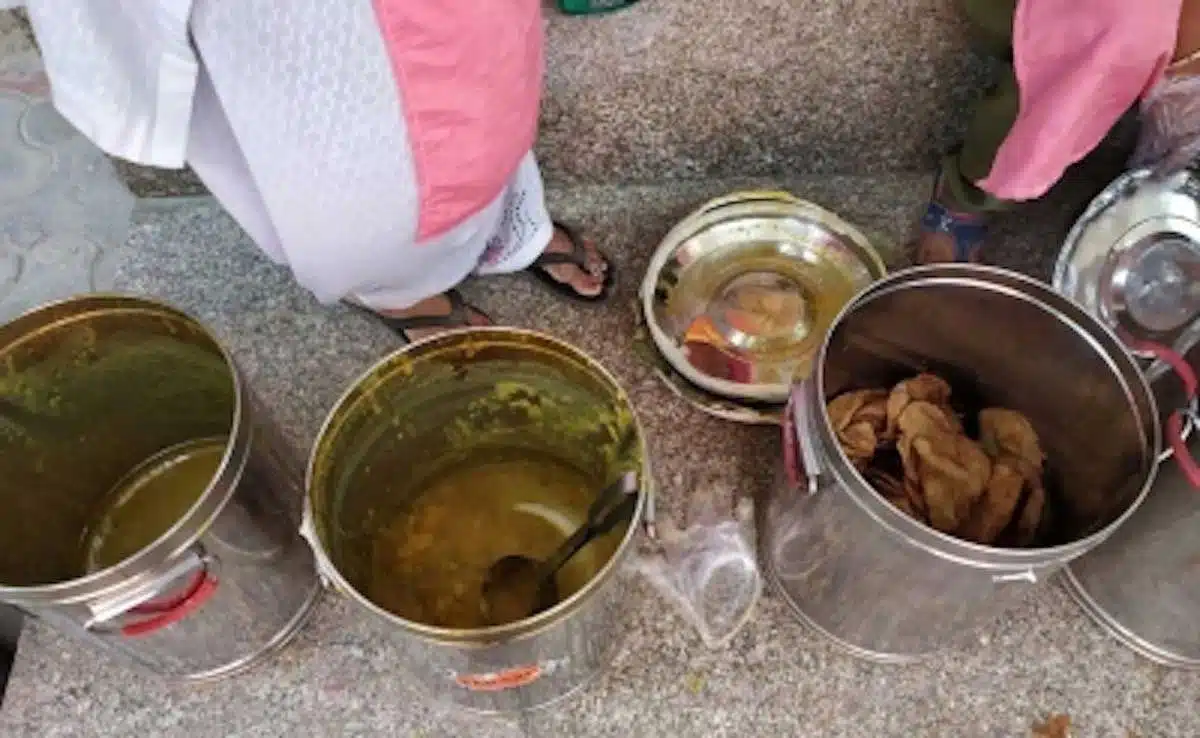 Students fall sick due to toxic food in Telangana