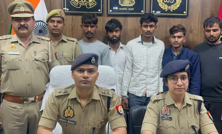 Big action by Sambhal police, robbery solved within 24 hours, six robbers arrested