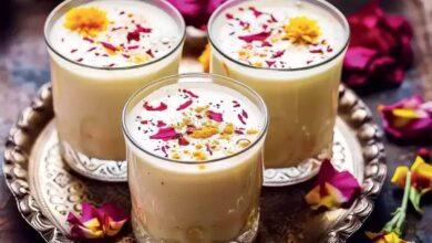 Thandai Recipe: Make delicious desi thandai easily at home on Holi