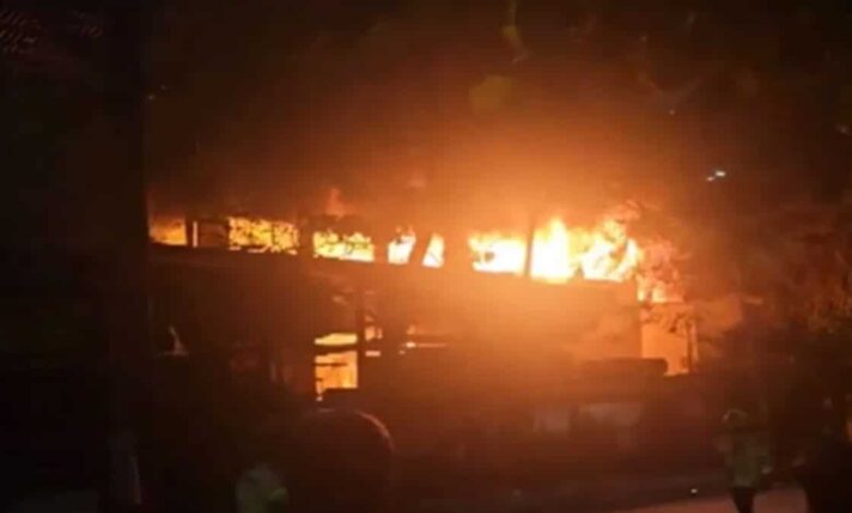 Mumbai: Massive fire breaks out in Maharashtra Industrial Development Corporation area