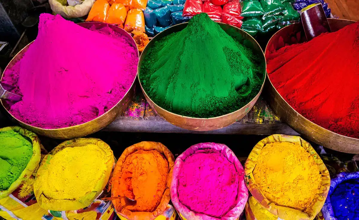 Ahead of Holi, understanding the impact of colours on skin health