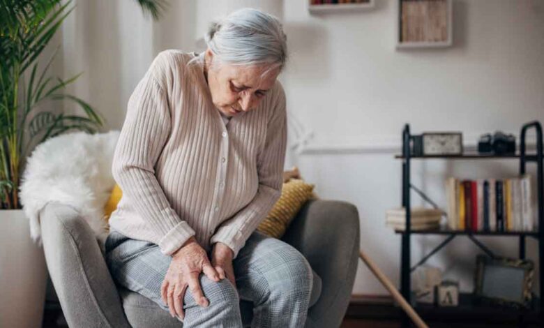 3 easy ways to get relief from knee pain