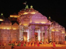 Akshardham Temple: A Unique Symbol