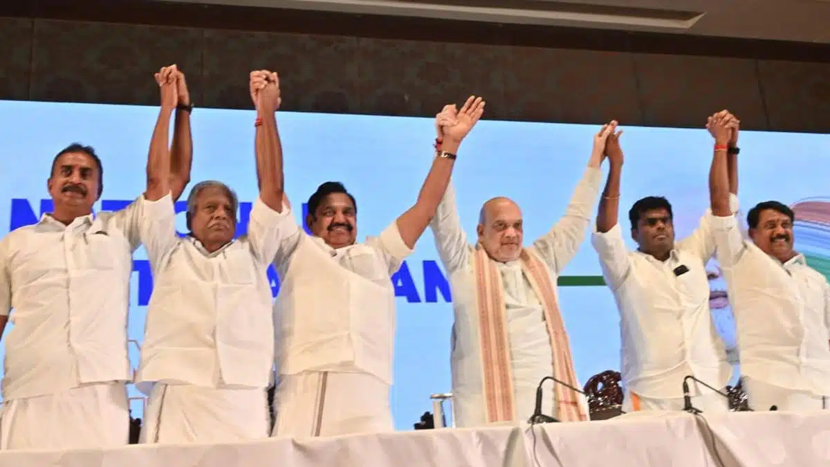 BJP AIADMK MK Stalin targeted the BJP-AIADMK alliance and said, the public will give a befitting reply to the 'corrupt alliance'