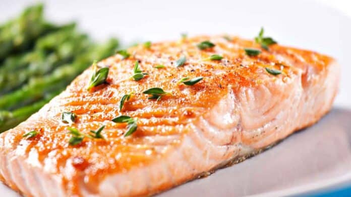 Buy Salmon Fish the Right Way, Know the Tips!