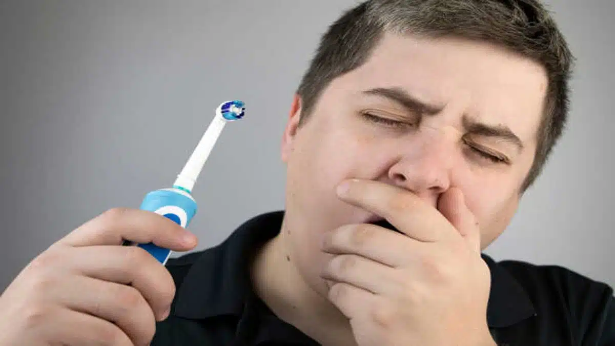 Chronic Fatigue Syndrome (CFS): Causes, Symptoms
