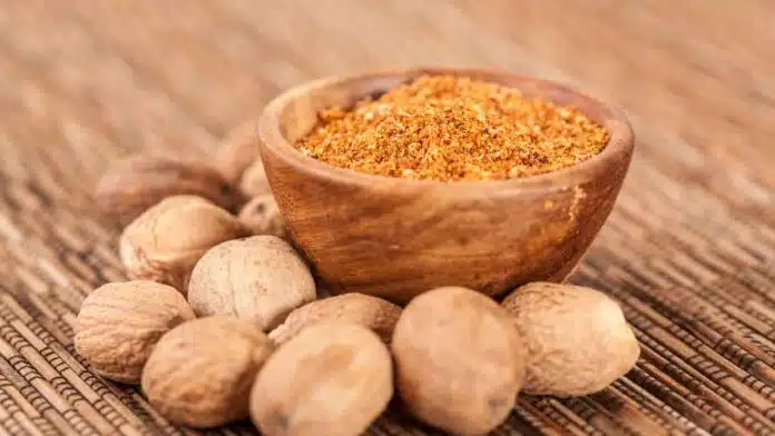 Eat Nutmeg in summer Know its benefits and disadvantages!
