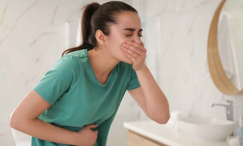 Food poisoning in summer? Know the 4 dangerous symptoms!