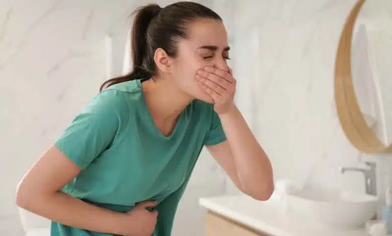 Food poisoning in summer? Know the 4 dangerous symptoms!