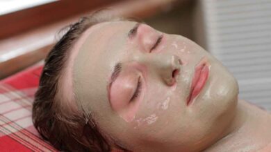 Get relief from acne in summer with these Face Packs!