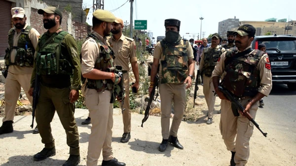 Six tourists injured in terrorist attack in Pahalgam, Jammu-Kashmir, search operation continues