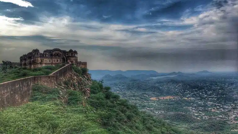 Khetri Fort, झुंझुनू: राजस्थान की शौर्यगाथा और सांस्कृतिक धरोहर