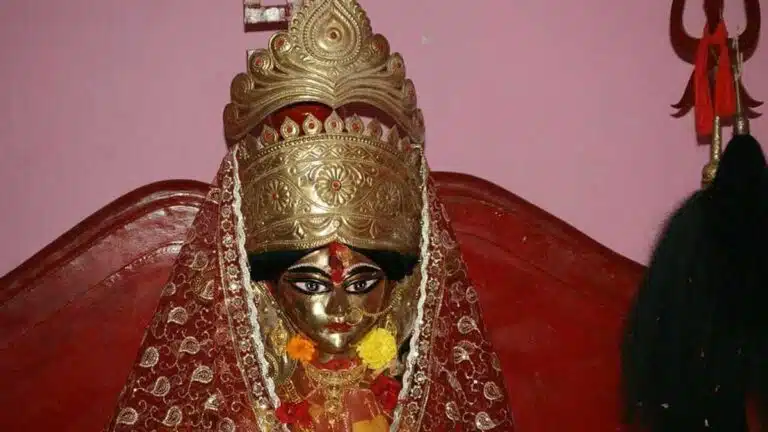 Kiriteswari मंदिर: पवित्र शक्तिपीठ और देवी शक्ति की दिव्य स्थली