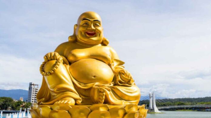 Know The mysterious reason behind keeping Laughing Buddha at home!