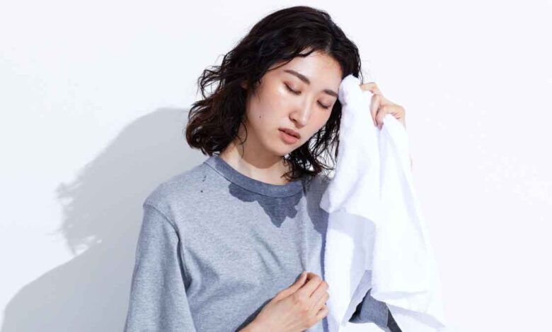 Embarrassed by sweating? Follow these tips in summer!