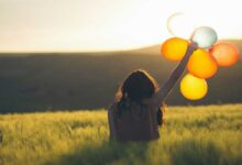 Lifestyle and Happiness: Towards