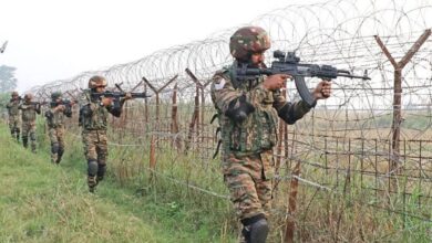 Pakistan violated ceasefire on LoC for the third consecutive night, Indian Army retaliated
