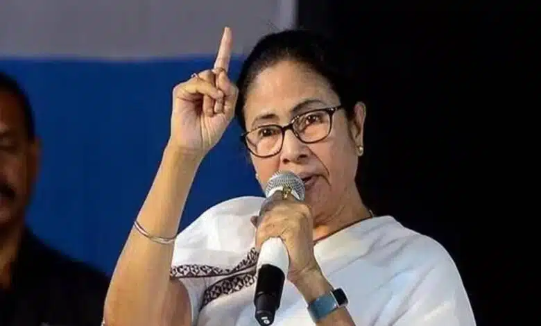 Mamata Banerjee's clear message: "Don't incite riots for politics"