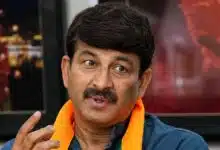 Manoj Tiwari called Ayushman Yojana a 'health protection shield' for senior citizens