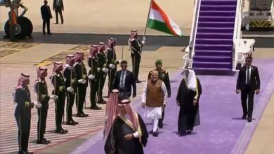 PM Modi reached Jeddah, Saudi Arabia, he was welcomed with a 21-gun salute