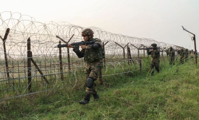 Pakistan again breaks ceasefire, firing on the international border of Jammu and Kashmir