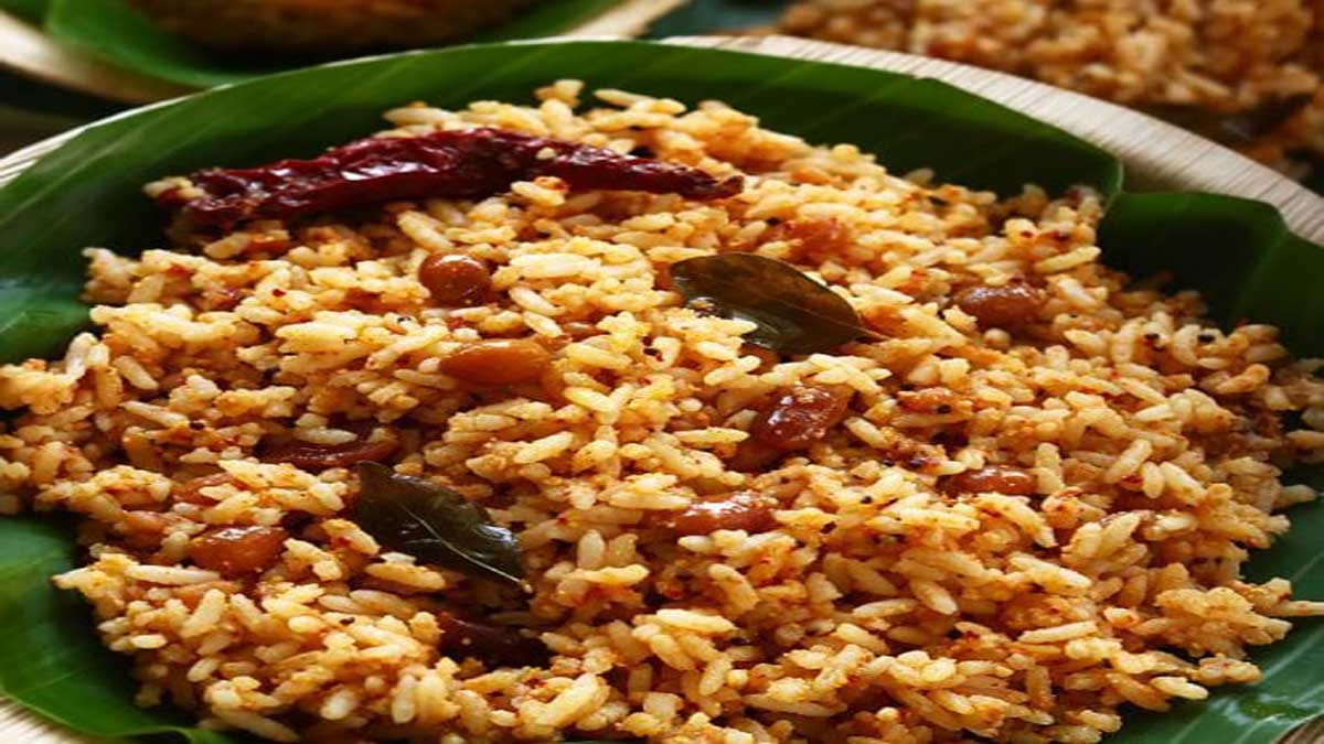 Puliyodharai 3 Puliyodharai (Tamarind Rice) Recipe