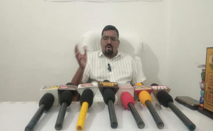 Land mafia is active in Sambhal, senior advocate sent a letter to the Chief Minister demanding a high level investigation