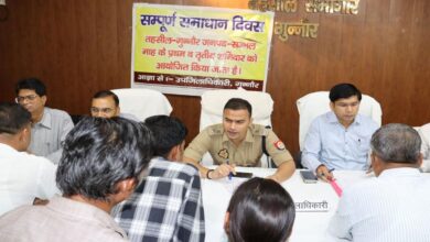 “Complete Solution Day” was organized in Sambhal under the chairmanship of DM and SP
