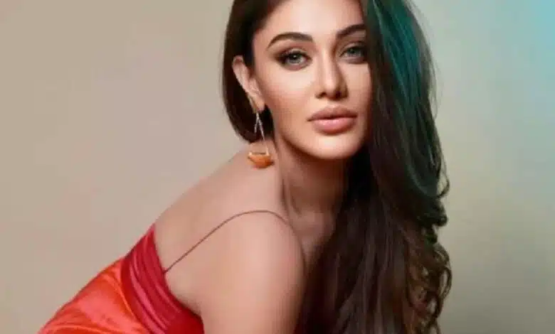 Shaifli Jariwala: Defeated by beauty even at the age of 43!