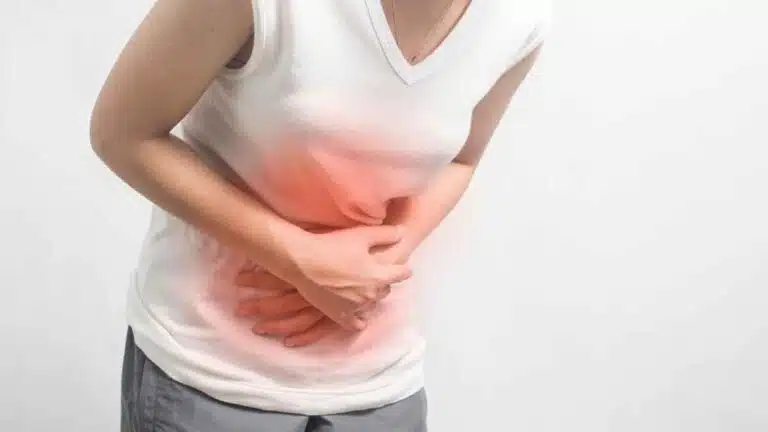 Periods की दिक्कतें दूर करें ये योगासन