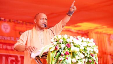Yogi Adityanath reacted strongly to Bengal violence, said: 'Ghosts of kicks will not listen to words'