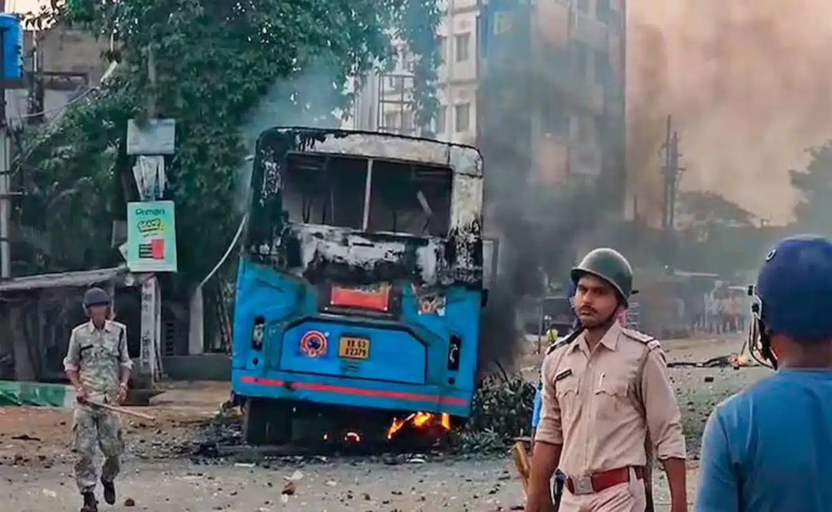 A new petition has been filed in the Supreme Court demanding an SIT probe into the Murshidabad violence case