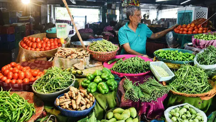 India's retail inflation rate declined in March, CPI reached 3.34%