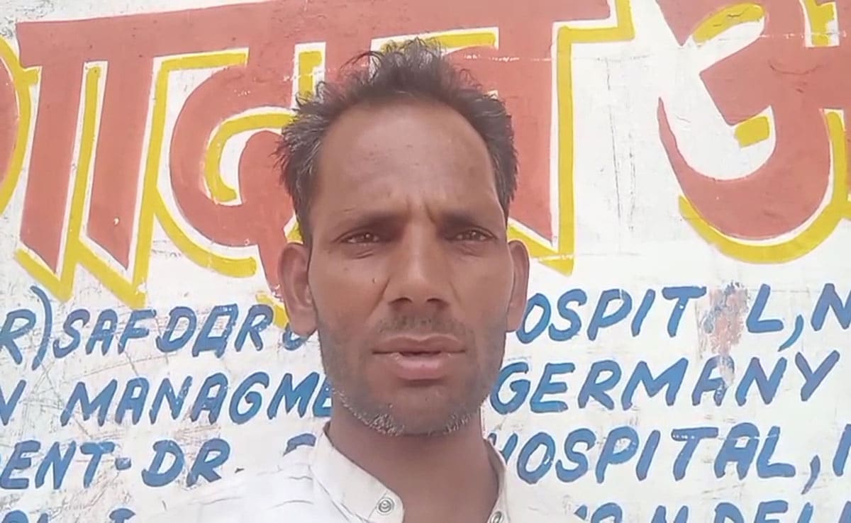 Violence over installing a gate in Karimpur of Sambhal, family attacked with sharp weapons