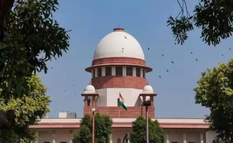 SC का ऐतिहासिक फैसला: डिजिटल एक्सेस अब मौलिक अधिकार