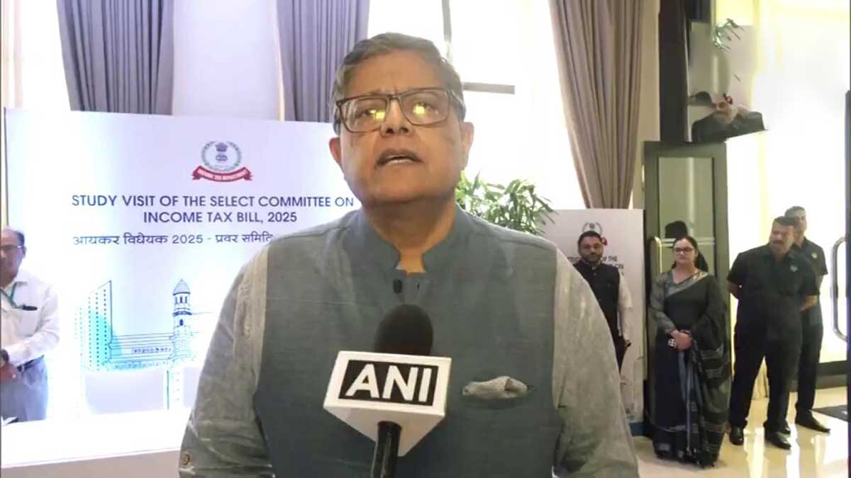 All-party delegation arrives in Bahrain