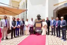 All-party delegation tribute to Mahatma Gandhi in Qatar