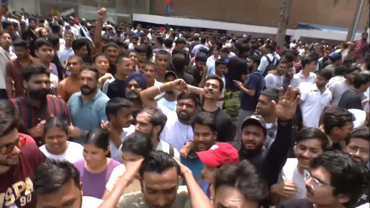 Amid rising tensions with Pakistan, a huge crowd gathered in Chandigarh for civil security