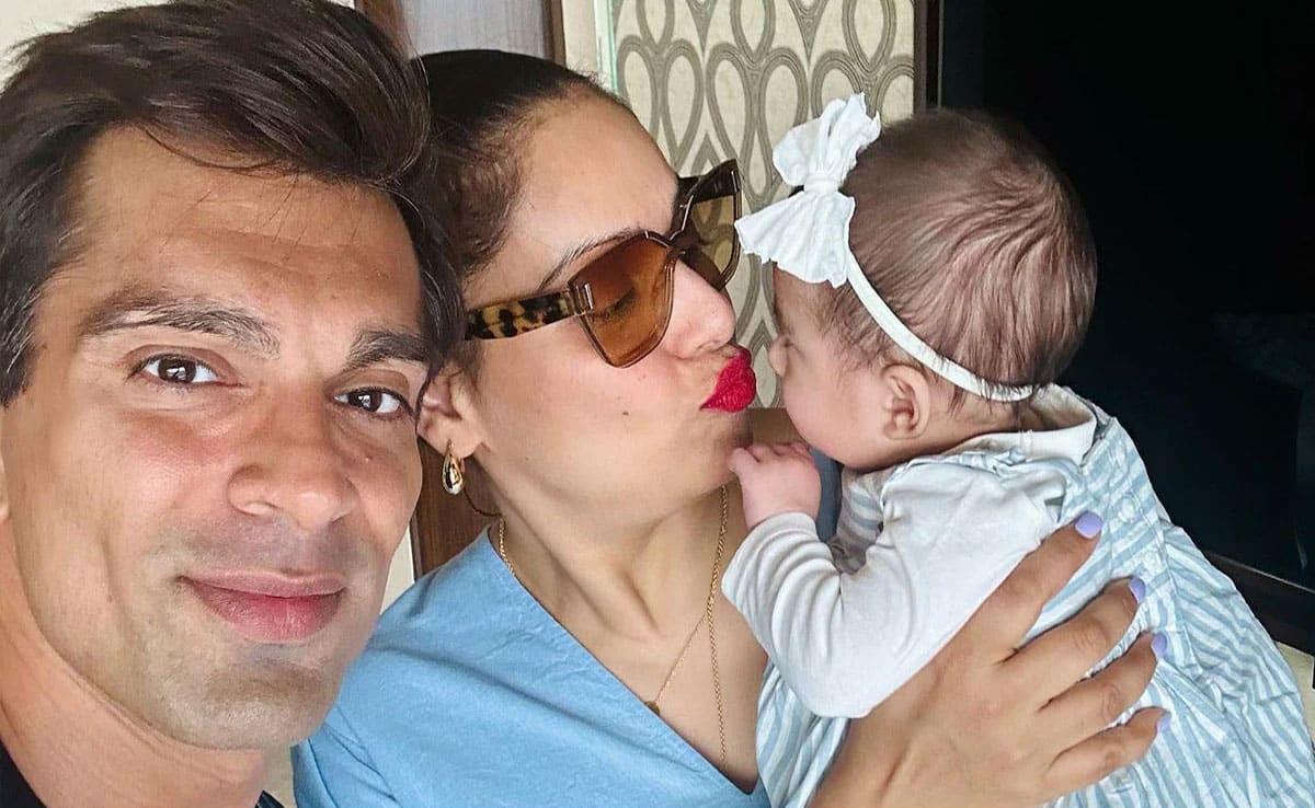 Bipasha Basu shared a picture with daughter Devi on Instagram | See photo