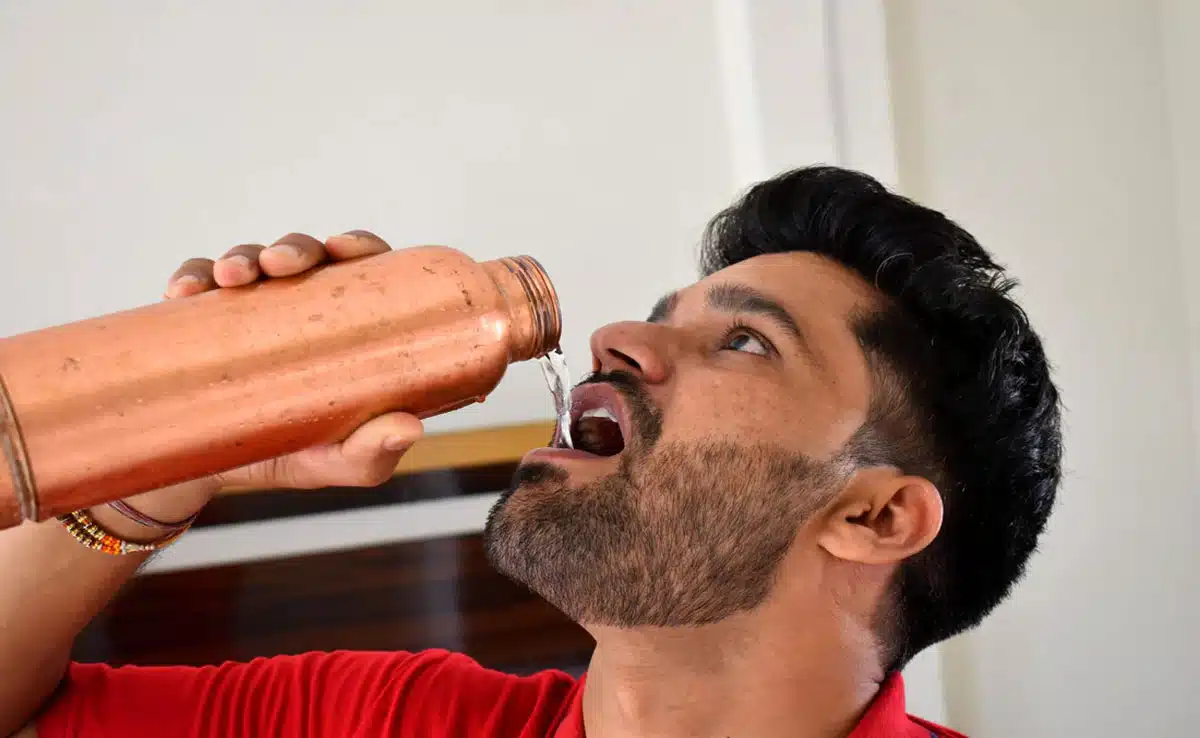 Drinking in copper vessel 1 Drinking turmeric water in a copper vessel is beneficial for health, know its benefits
