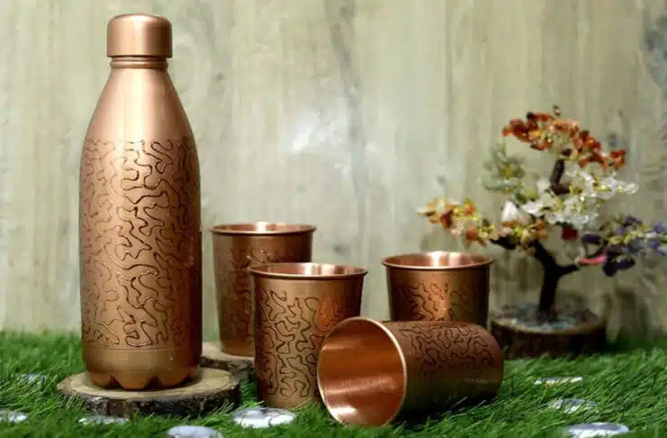 Drinking turmeric water in a copper vessel is beneficial for health, know its benefits
