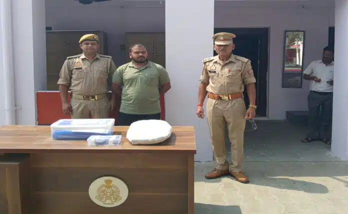 Fake insurance policy gang busted in Sambhal, one accused arrested