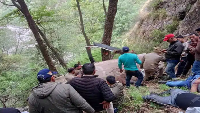 Four tourists died in a helicopter crash in Uttarakhand