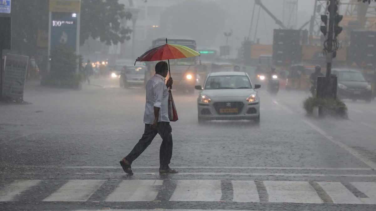 Heavy rain wreaks havoc in Karnataka