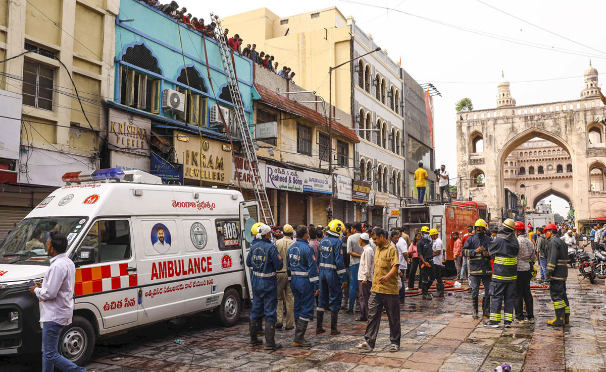Hyderabad: 17 lives lost in fire near Charminar, Prime Minister announces financial help