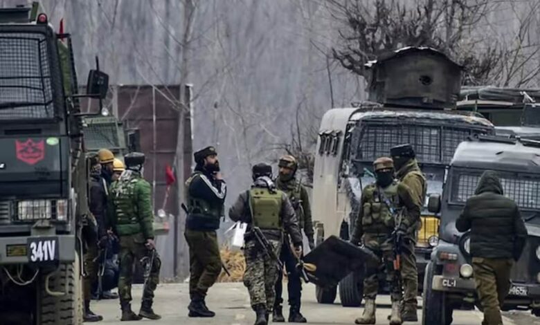 1 terrorist killed in encounter with security forces in Pulwama, Jammu and Kashmir, operation continues