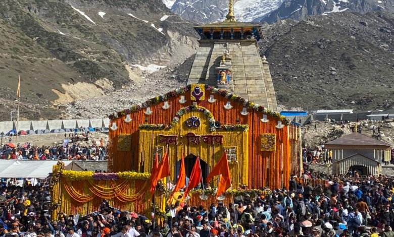 The doors of Kedarnath Dham were formally opened, Chief Minister Dhami welcomed the devotees