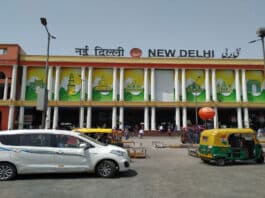 Heavy security alert after bag found at New Delhi Railway Station, police and bomb squad deployed