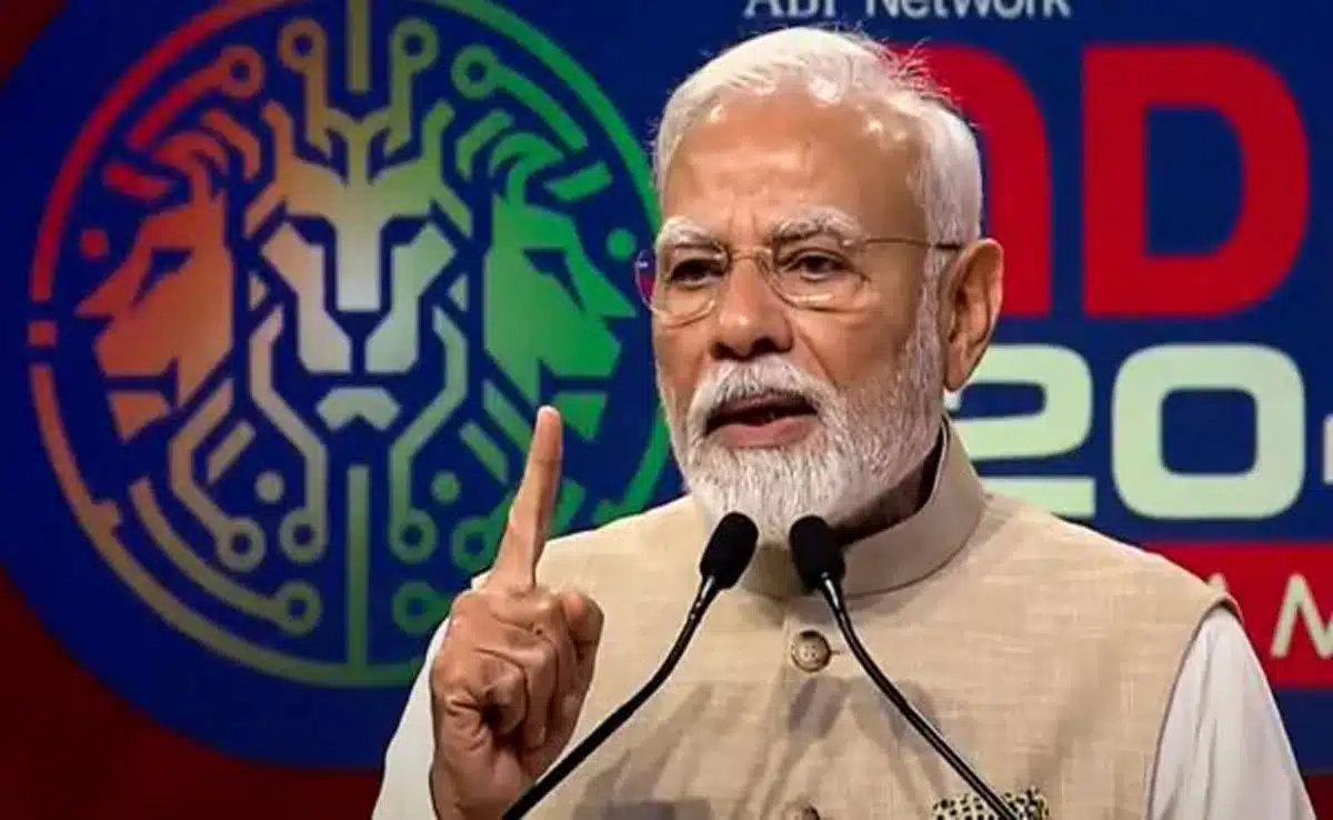 PM Modi met President Murmu, gave her information about 'Operation Sindoor'