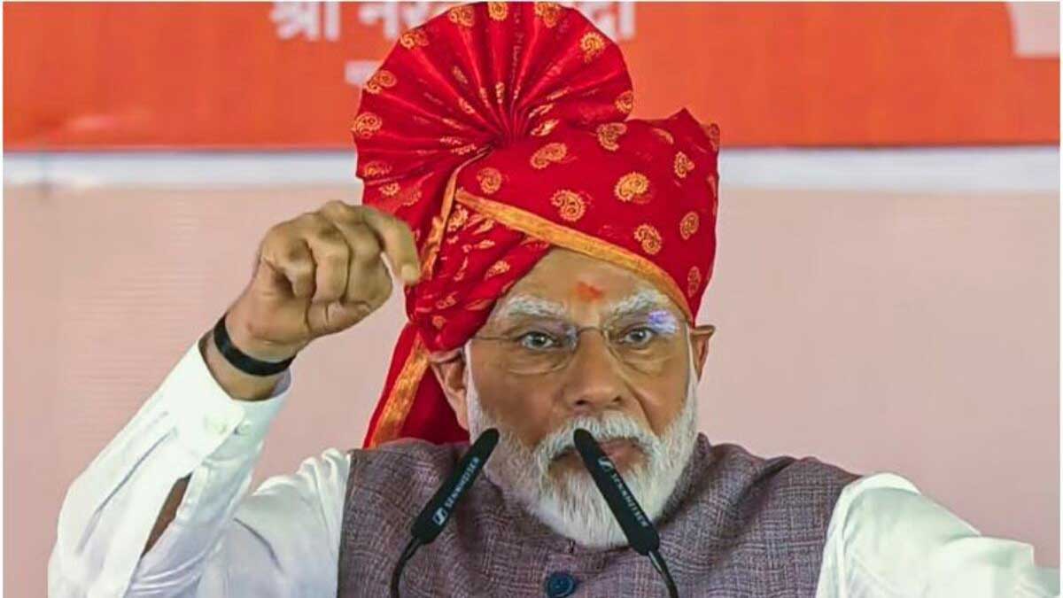 Pawan Khera attacks PM Modi